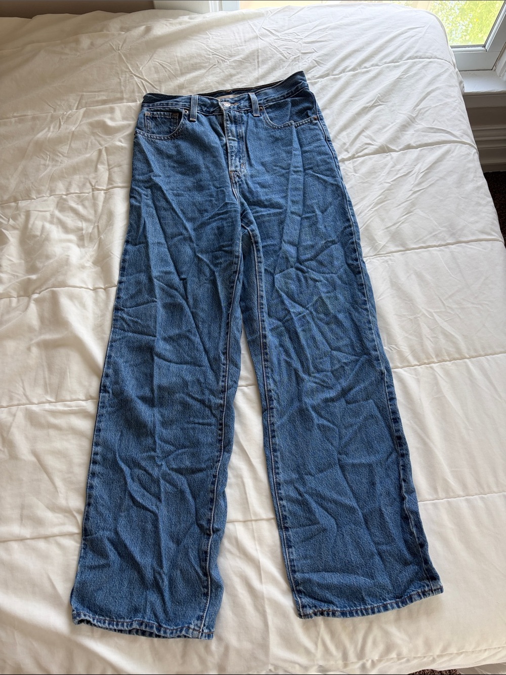 Levi's High-Waisted Straight Women's Jeans